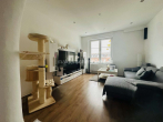 Wohnzimmer 2.OG - M’GLADBACH – HARDTERBROICH RENDITESTARKES 3-PARTEIENHAUS MIT GARTEN & TERRASSEN!