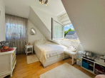 Kinderzimmer - M’GLADBACH – HOLT CHARMANTE DOPPELHAUSHÄLFTE MIT GARTEN UND GARAGE IN RUHIGER LAGE!