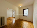 Schlafzimmer inkl. Ankleideber - M’GLADBACH – RHEYDT GEPFLEGTE 2-ZIMMER ETAGENWOHNUNG INKL. DACHTERRASSE IM HERZEN VON RHEYDT!
