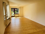 Wohnzimmer 1.OG - M’GLADBACH-BONNENBROICH ATTRAKTIVES DREIFAMILIENHAUS MIT GARTEN!