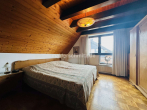 Schlafzimmer 1.OG - M’GLADBACH – HOCKSTEIN REIHENHAUS NEBST GARTEN & GARAGE IN BELIEBTER WOHNGEGEND!